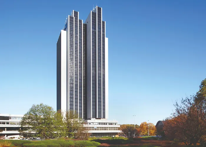 Radisson Blu Hotel, Hotel