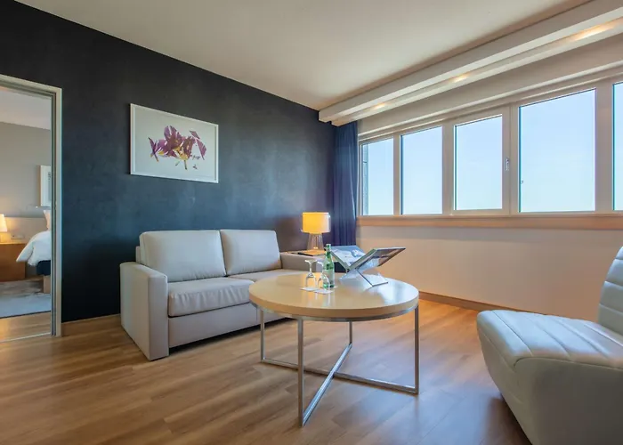 Hotel Radisson Blu Hotel, 4*