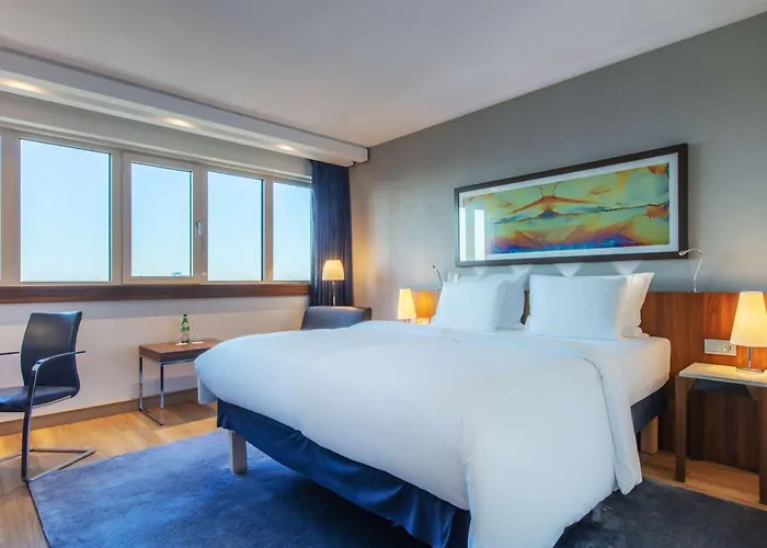 Radisson Blu Hotel, Hotel