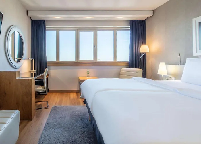 Hotel Radisson Blu Hotel, 4*
