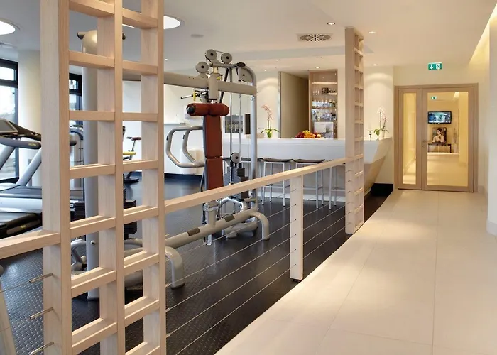 Hotel Radisson Blu Hotel, 4*
